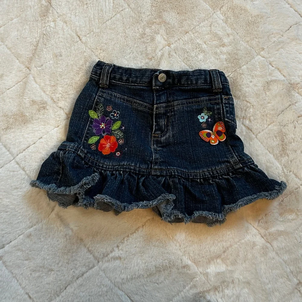 THE CHILDREN’S PLACE Denim Skirt and Burgundy Corduroy Skirt Bundle SIZE 4